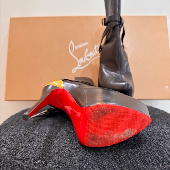 Louboutin Platform Equestria Boots - Picture 4 of 5